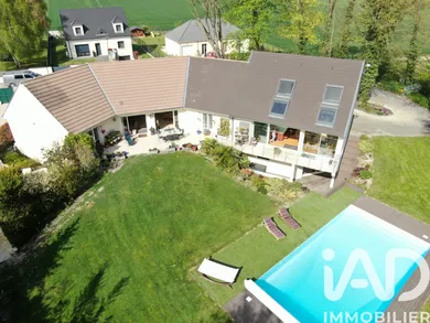 Mansion in Saint-Étienne-sur-Suippe (51110)