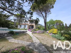 Maison à Châteauneuf-Grasse (06740)