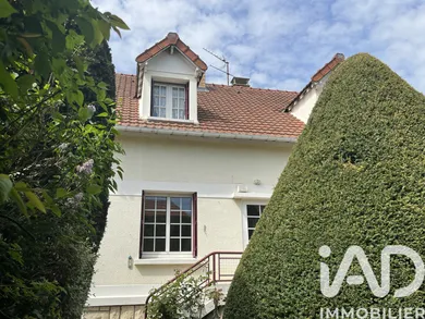 Maison traditionnelle à Franconville (95130)