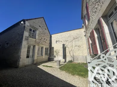 Traditional house in Irancy (89290)