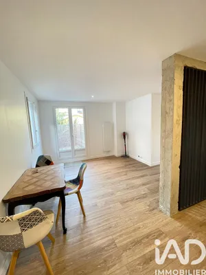 Apartment in Nice (06100)