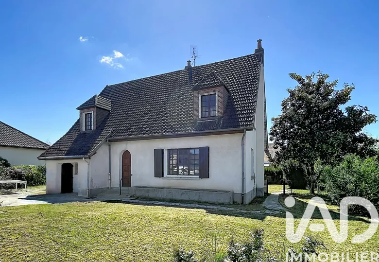 Maison 8 pièces 133 m² · à Gien · 133 m² · 144 000 €
