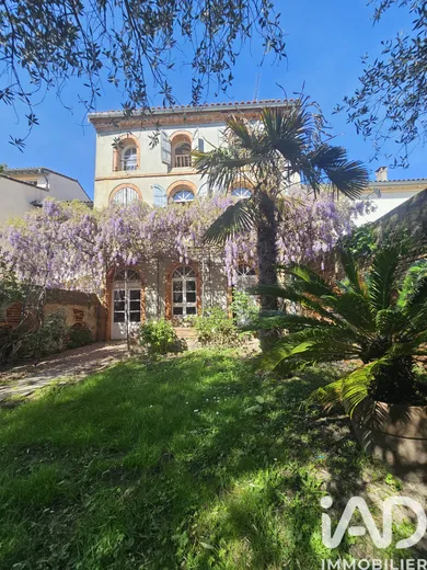 House in Saint-Nicolas-de-la-Grave (82210)