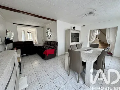 Maison à MAISNIL-LÈS-RUITZ (62620)