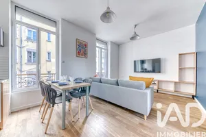 Apartment in Villeurbanne (69100)