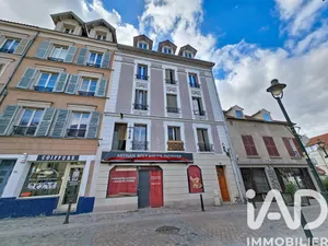 Immeuble à Corbeil-Essonnes (91100)