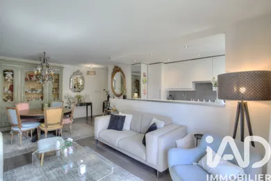 Apartment in Levallois-Perret (92300)