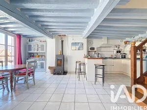 Triplex à Auxerre (89000)