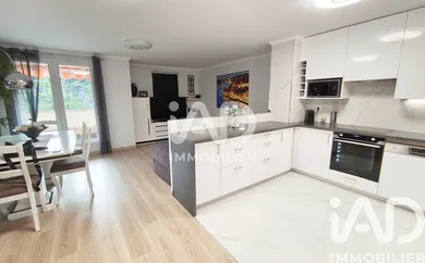 Apartment in Menton (06500)