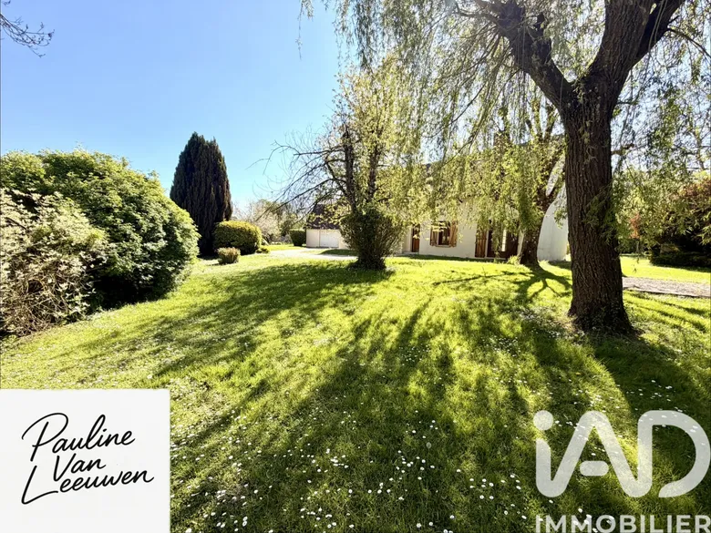 Maison 7 pièces 169 m² · à Fouchères · 169 m² · 339 000 €