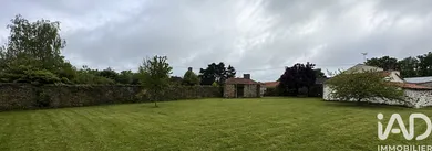 Terrain à bâtir à saint julien des landes  (85150)