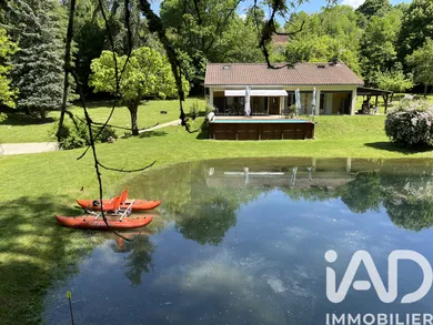 Park home in Le Buisson-de-Cadouin (24480)