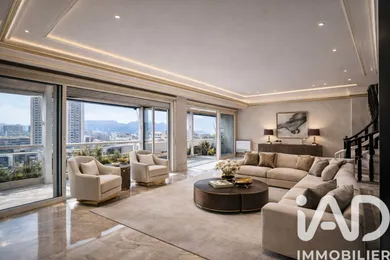 Duplex in Marseille (13008)