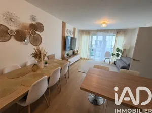 Apartment in Rouen (76100)