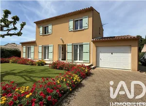 House in Orange (84100)