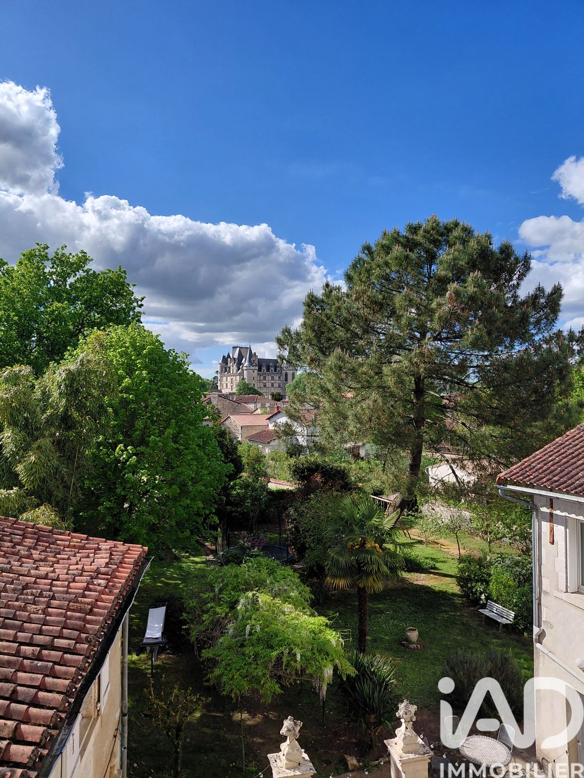 maison à La Rochefoucauld-en-Angoumois