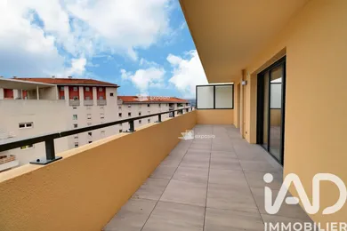 Appartement à Aix-en-Provence (13090)