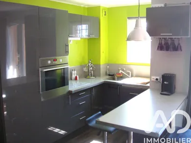 Apartment in Roquebrune-sur-Argens (83520)