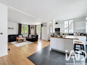 Maison à Créteil (94000)