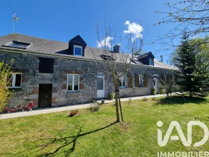 Traditional house in Lez-Fontaine (59740)