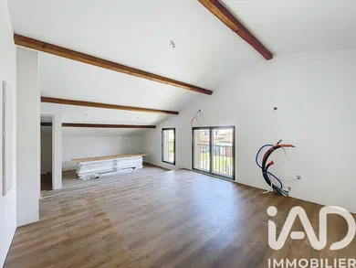 Apartment in Baziège (31450)