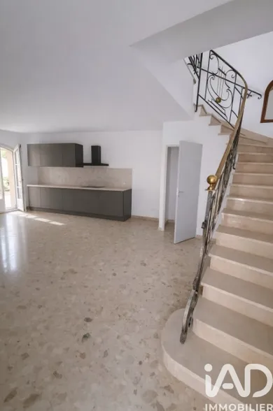 Maison de village à Générac (30510)