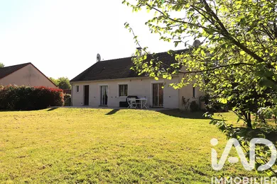House in Chevillon-sur-Huillard (45700)