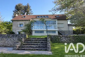 Maison à Vernou-la-Celle-sur-Seine (77670)