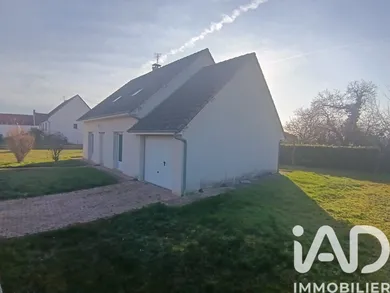 Traditional house in Chemilly-sur-Yonne (89250)