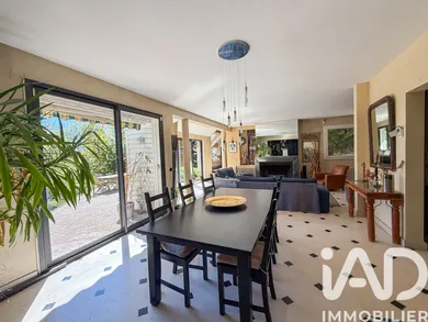 Maison à Mont-Saint-Aignan (76130)