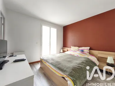 Apartment in Bussy-Saint-Georges (77600)