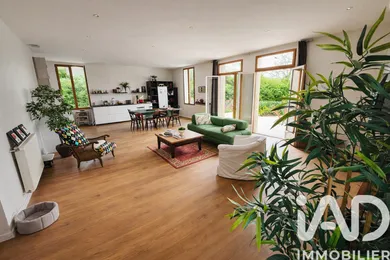 Maison de ville à Pineuilh (33220)