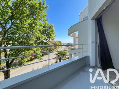 Appartement à La Rochelle (17000)