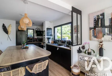 House in La Gaude (06610)