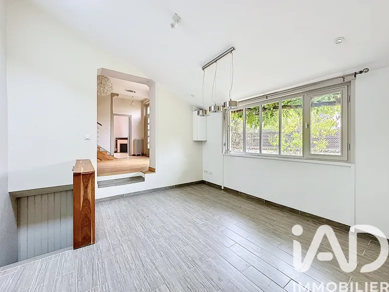Maison 5 pièces 85 m² · à Chartres · 85 m² · 232 000 €