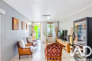 Apartment in Groslay (95410)