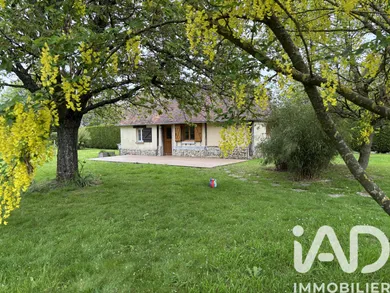 Maison de campagne à Mesnil-en-Ouche (27270)