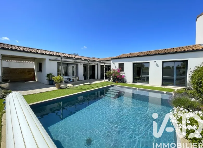 Maison 5 pièces 135 m² · à Montroy · 135 m² · 479 000 €