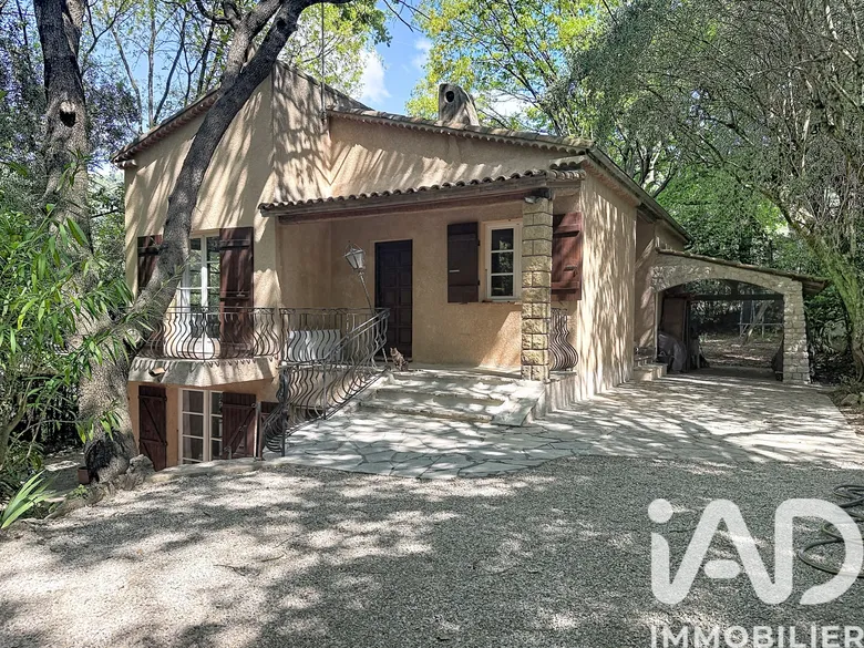 Maison 6 pièces 140 m² · à Grasse · 140 m² · 650 000 €
