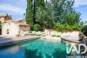 Maison de village à Villeneuve-lès-Avignon (30400)