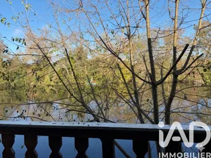 Maison à Saint-Médard-de-Guizières (33230)