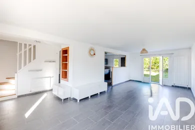House in Chanteloup-les-Vignes (78570)