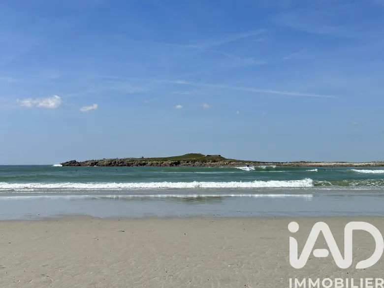 Terrain à Plomeur (29120) · 525 000 €