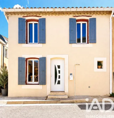 Maison traditionnelle à Violès (84150)