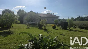 Maison de campagne à Bétracq (64350)