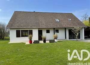 Maison traditionnelle à Bellengreville (76630)