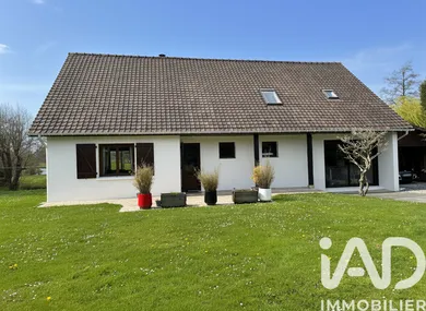 Maison traditionnelle à Bellengreville (76630)