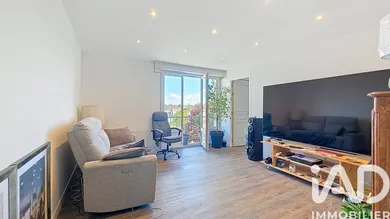 Apartment in Moulins (03000)