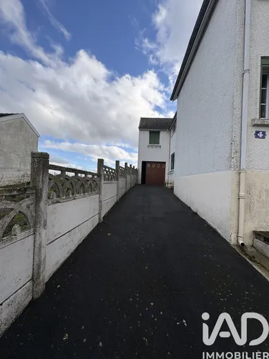 Maison de village à Blancs-Coteaux (51190)