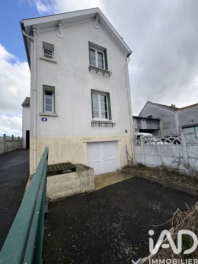 Maison de village à Blancs-Coteaux (51190)